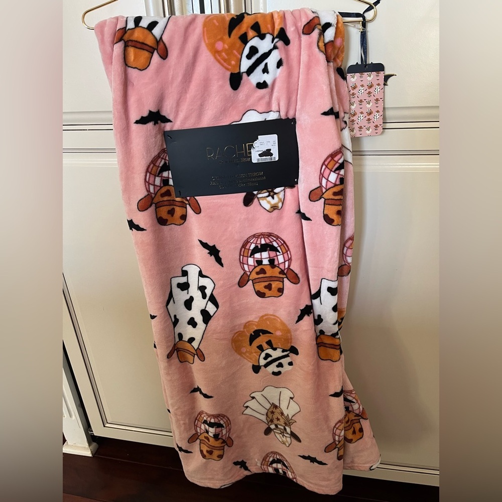 Rachel Zoe Halloween leopard and cheetah print Throw/Blanket Ghost Pumpkin
